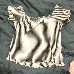 Short sleeve with stripes !